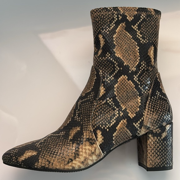 Stuart Weitzman Tan and Black Snake-Print Block Heel Ankle Boots - Picture 2 of 9
